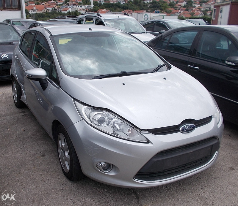 Ford Fiesta Tdci Dijelovi Limarije I Mehanike Automobili U