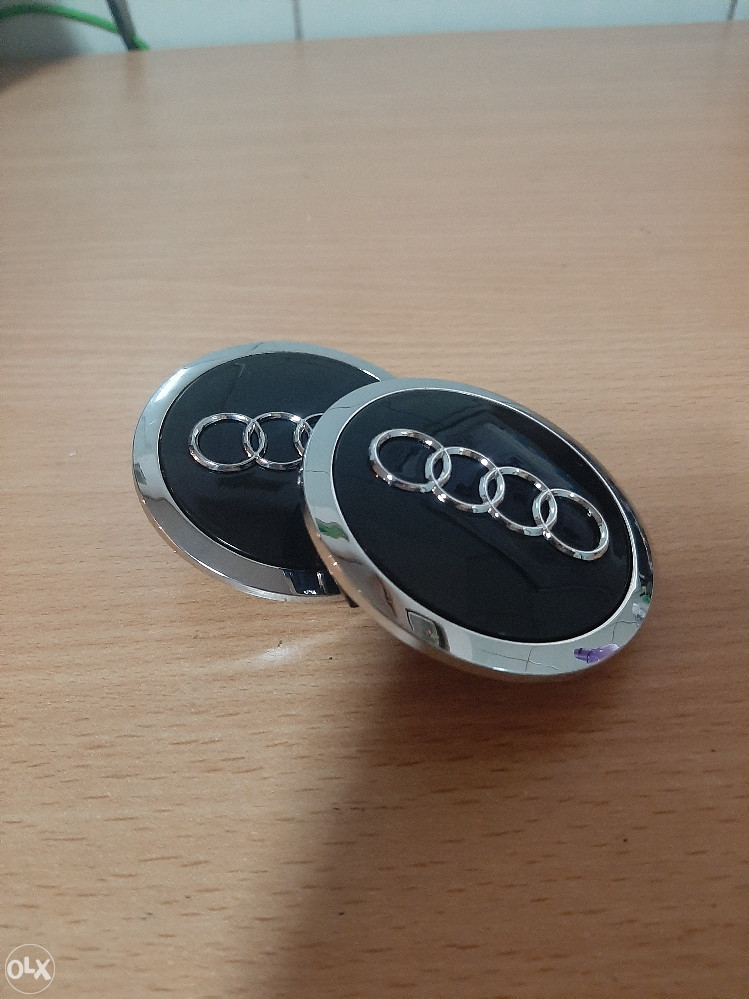 Čep za felge felne za Audi auto crni i sivi logo Audi Čepovi za felge