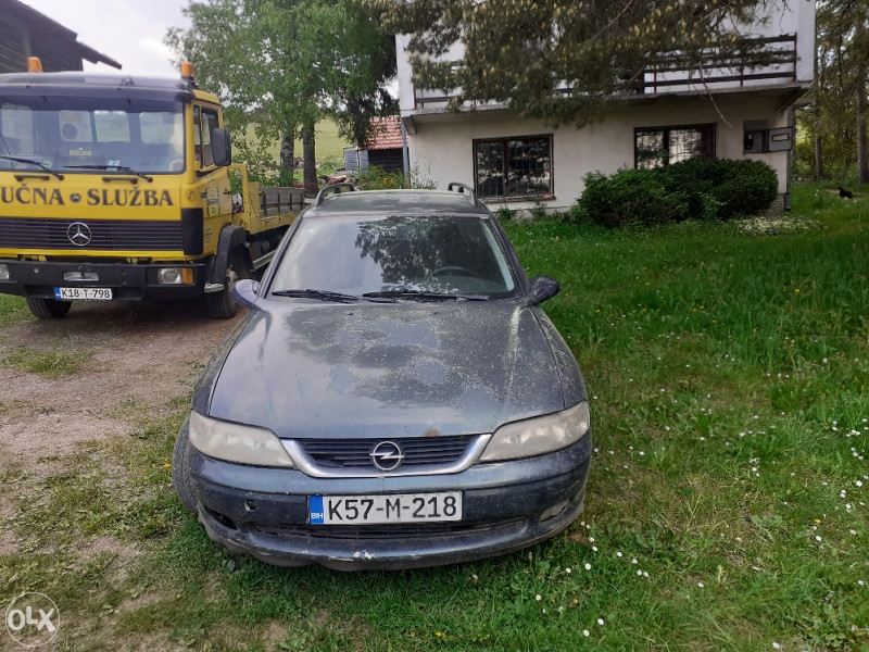 Dijelovi Opel Vectra Vektra B Dti Karavan Automobili U