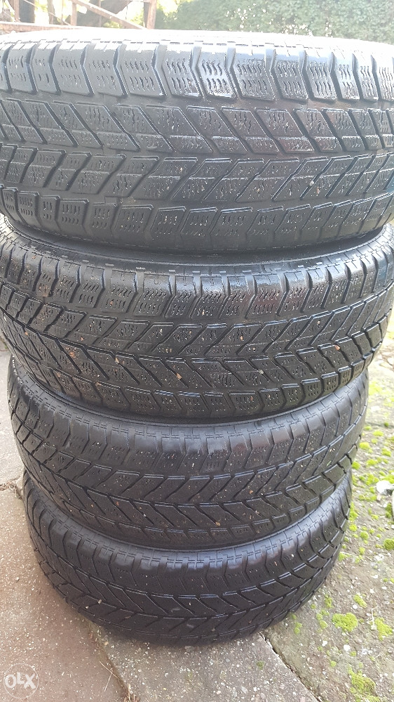 Gume Zimske 14 Sa Felgama 4x108 Felge S Gumama Za Automobile OLX Ba