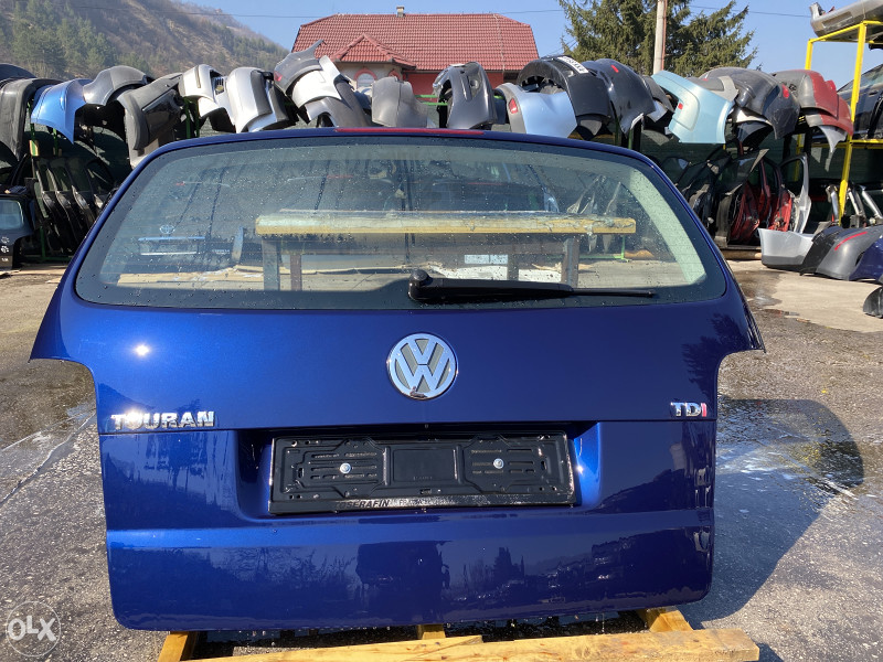 Vrata Gepek Vrata Vw Touran Vrata Za Automobile Olx Ba