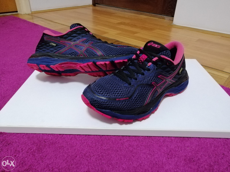 Ženske patike asics GEL CUMULUS GORE TEX vodootporne Tene Patike