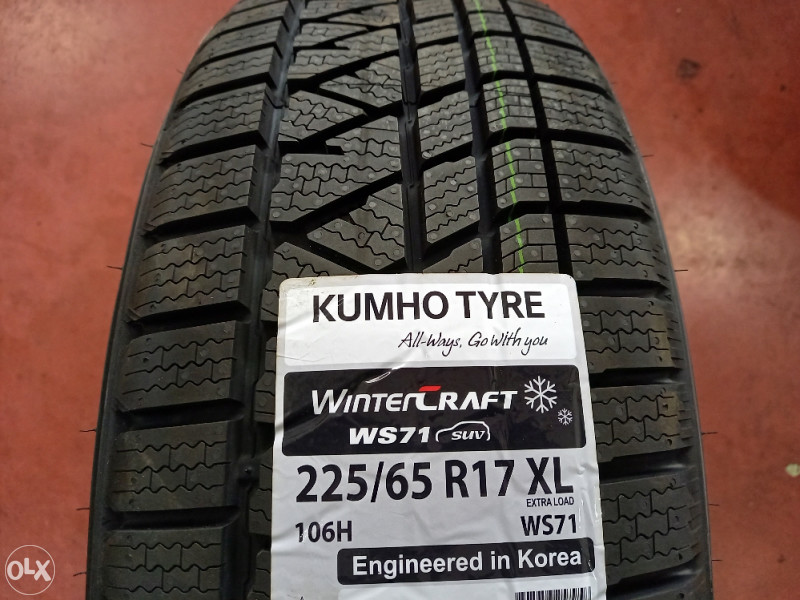 225 65 17 Kumho Zimske Gume R17 Suv 4x4 Gume OLX Ba