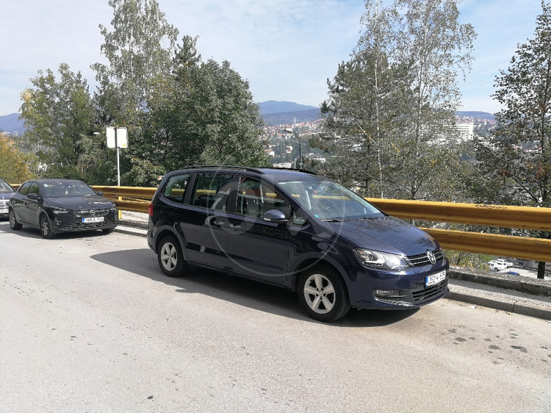 VW Volkswagen Sharan 2 0 TDI 7 sjedišta BiLed Xenoni Volkswagen