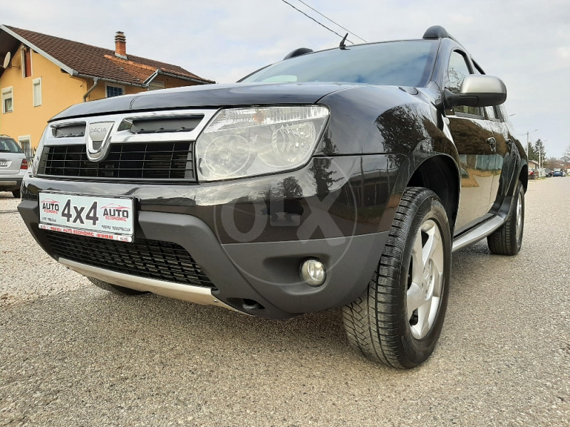 DACIA DUSTER 1 5 DCI 81 Kw 4X4 12 2011 G UVOZ Automobili OLX Ba