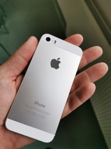 iPhone 5s
