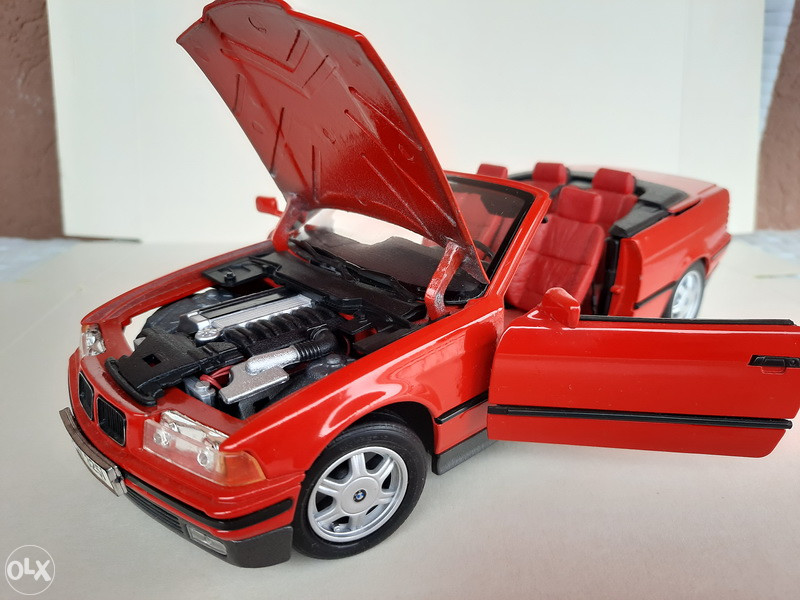 MAISTO SPECIAL EDITION scala 1:18 BMW 325i Convertible (1993) 31816 EUR 50,00 - FR