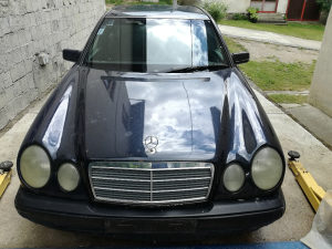 Mercedes e 200 2.0 okonja e klasa benzinac 2.0 dijelovi