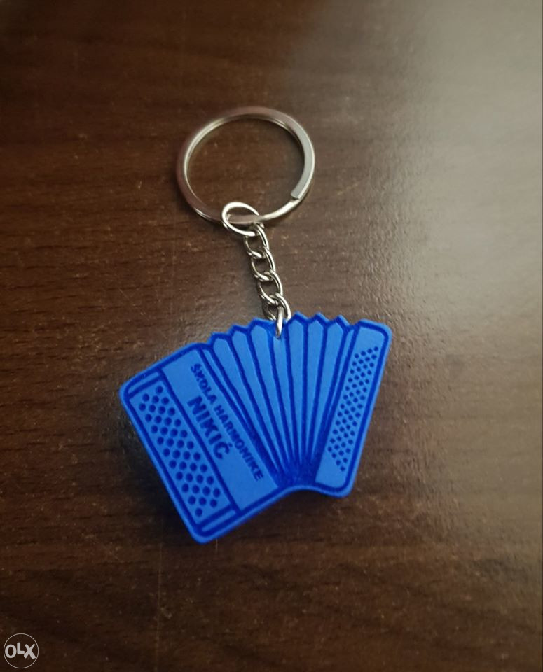 REKLAMNI PRIVJESCI (OBLIK PO ZELJI)privjesak za firme
