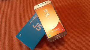 samsung galaxy j5 2017 silver blue