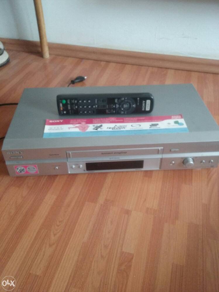 Sony VHS video rekorder DVD/Bluray player OLX.ba