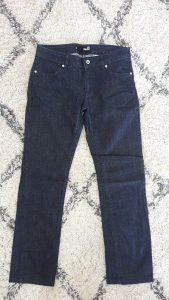 MOCHINO LOVE  jeans vel.28
