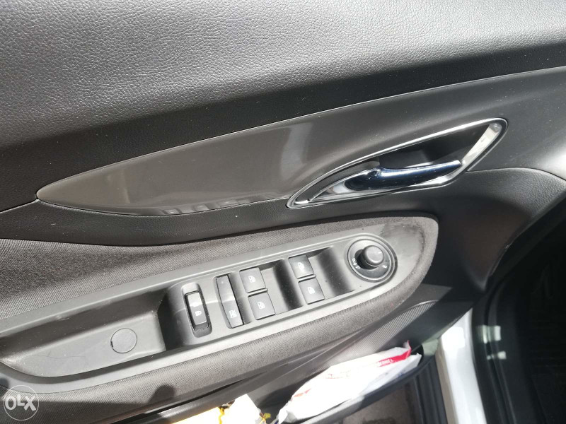 Opel Mokka 1.6i