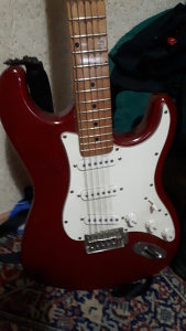gitara fender (kopija stratokaster)
