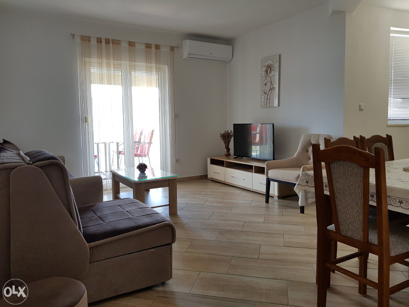Novoopremljeni Apartmani OBAD uz more Neum