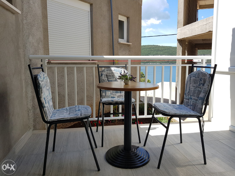 Novoopremljeni Apartmani OBAD uz more Neum