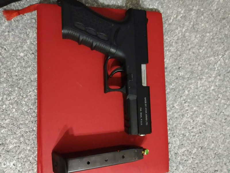 PLINSKI PIŠTOLJ "ZORAKI" M 917 T,9 mm
