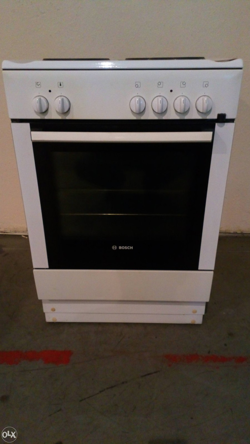 Električni šporet sa ringlama Bosch