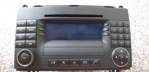 Radio, mercedes b200, neispravan