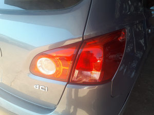 Stoplampa nissan qashqai 2008g