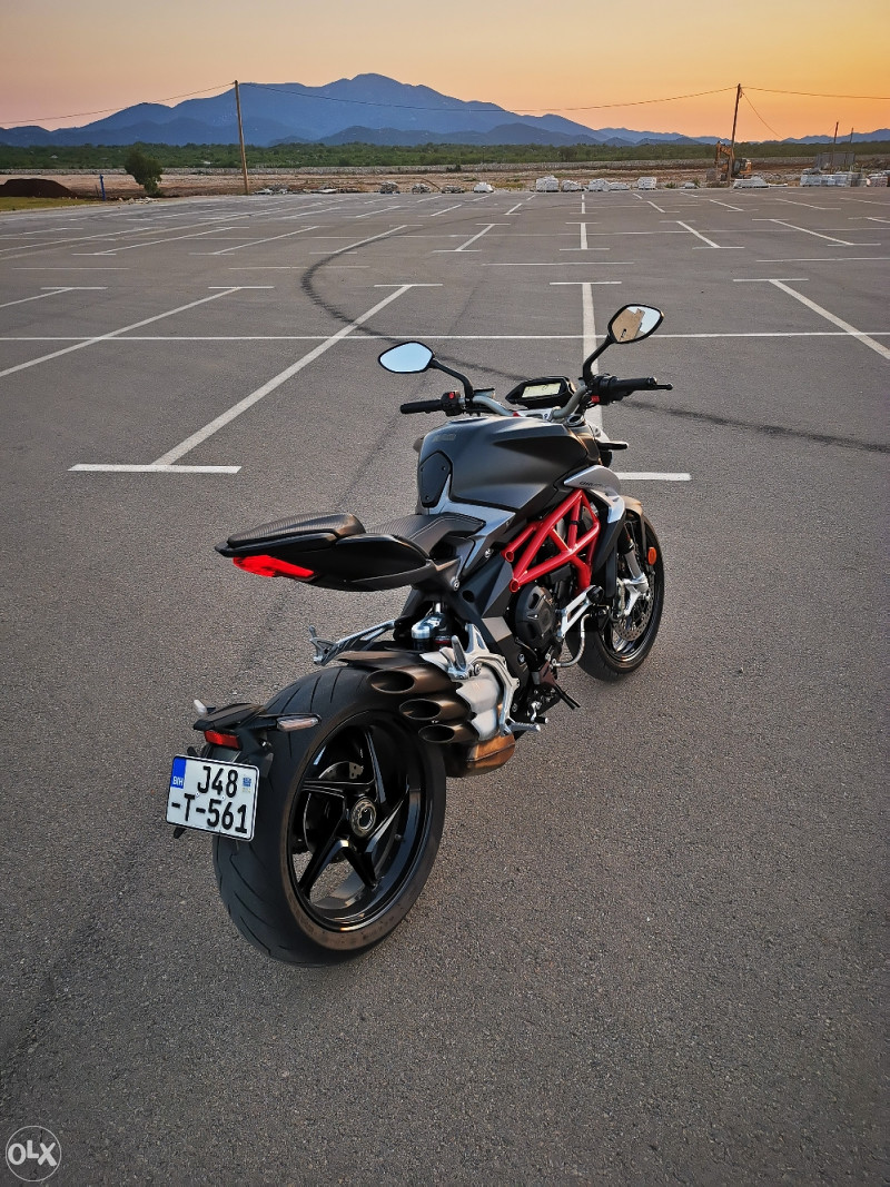 MV Agusta Brutale 800 Motocikli OLX.ba