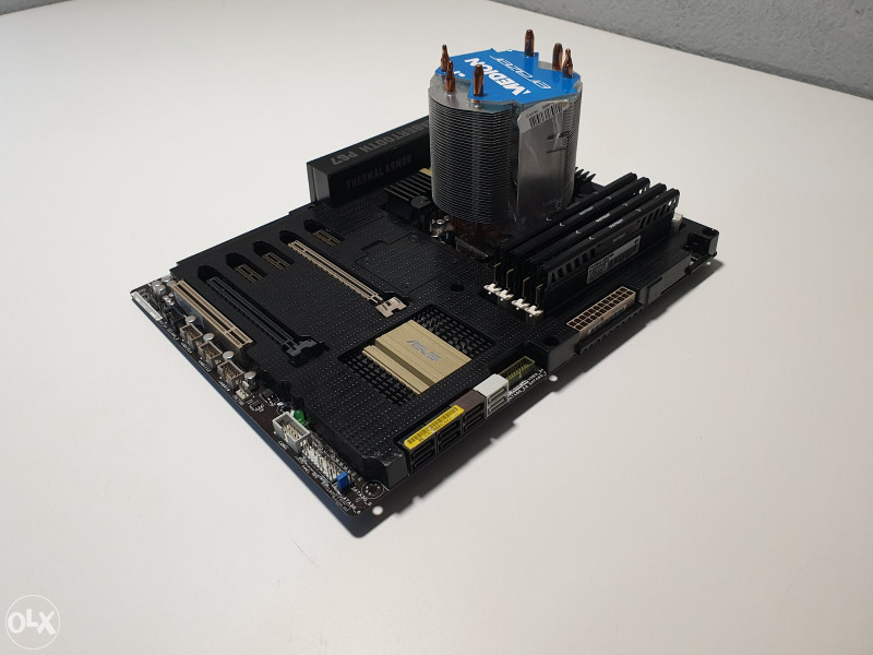 Intel upgrade l Asus P67 Sabertooth + i7 2600K + Cooler