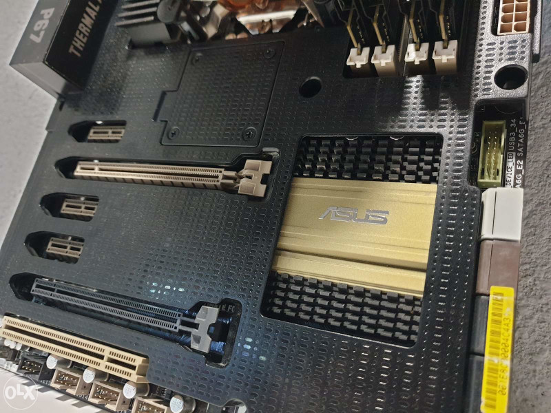 Intel upgrade l Asus P67 Sabertooth + i7 2600K + Cooler