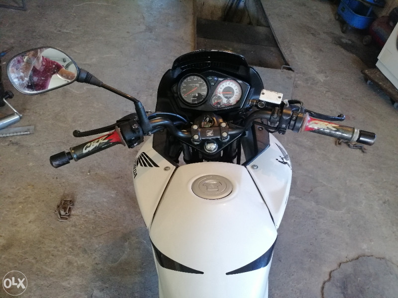 HONDA CBF 125, 2011 GOD, TOP STANJE