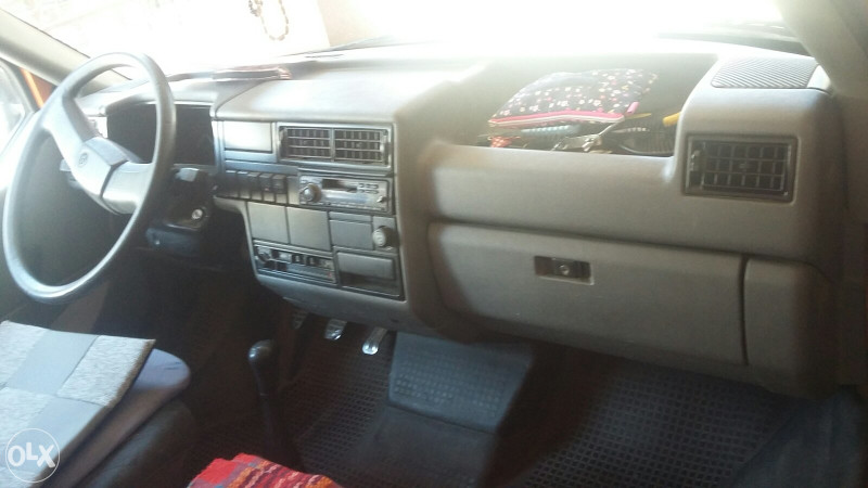 Prodajem putnicki kombi