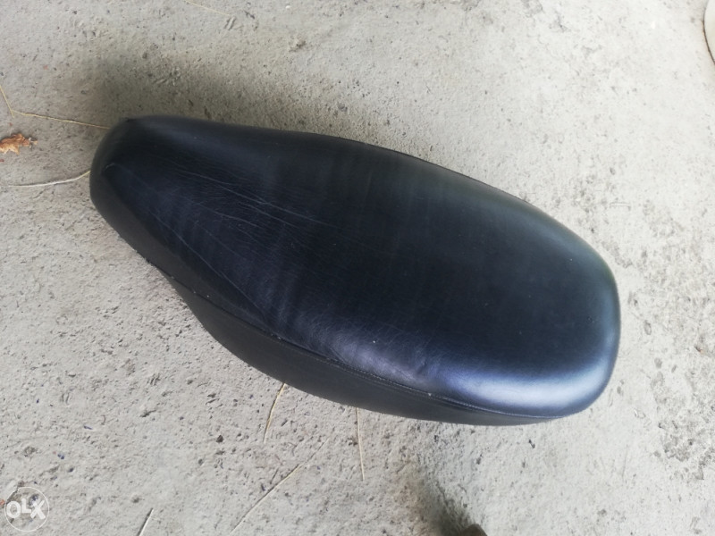 Sjedalo za skuter Piaggio