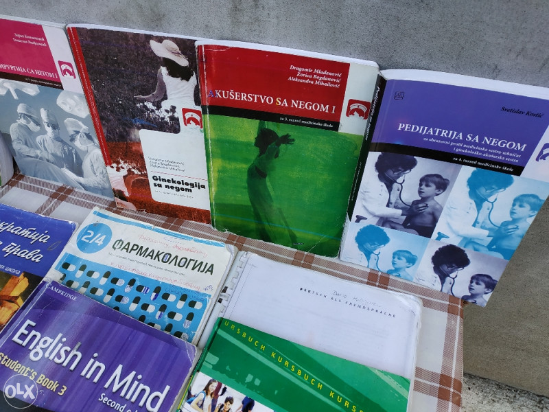 Knjige za 3 razred medicinske ginekološko akušerski smj