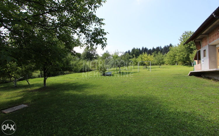 Zemljišna parcela sa manjim objektom, Nadosjek, Ilidža