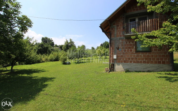 Zemljišna parcela sa manjim objektom, Nadosjek, Ilidža
