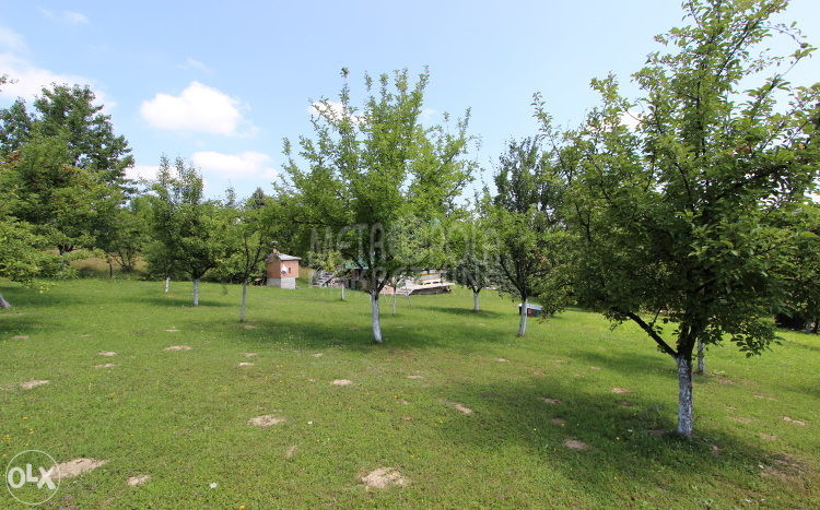 Zemljišna parcela sa manjim objektom, Nadosjek, Ilidža