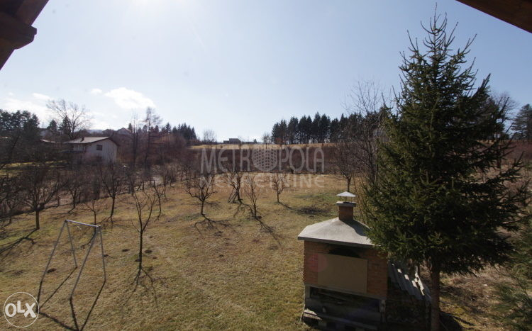 Zemljišna parcela sa manjim objektom, Nadosjek, Ilidža