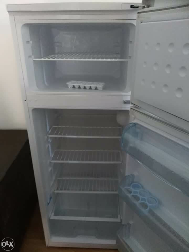 Frizider beko dsa 25012