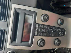 Radio cd volvo v50 2008g