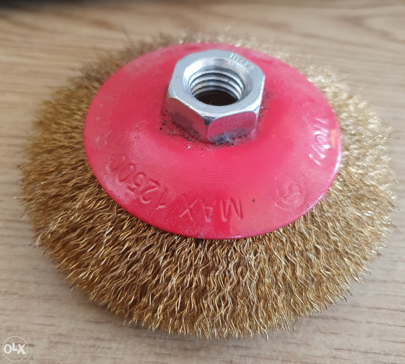 Masinska cetka 100mm mesing