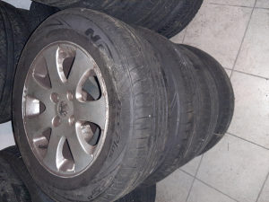 Peugeot alu feluge sa gumama
