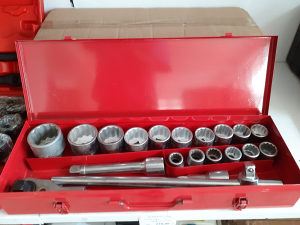 KAMIONSKE 12 UGAONE GEDORE OD 19 DO 50 mm CIJENA 120 KM