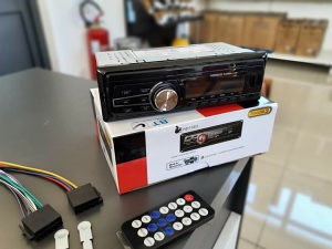 AUTO RADIO 40 KM