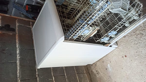 Mašina za suđe BEKO