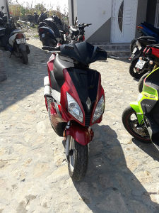 Motor skuter
