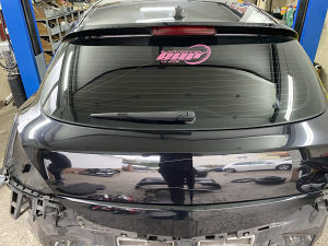 ZADNJA HAUBA OPEL ASTRA GTC