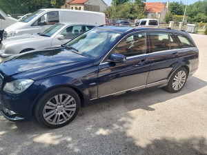 DIJELOVI Mercedes C klasa W204 redizajn >11-14