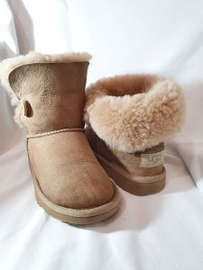 ugg cizme original