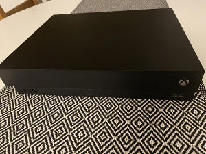 Xbox One X