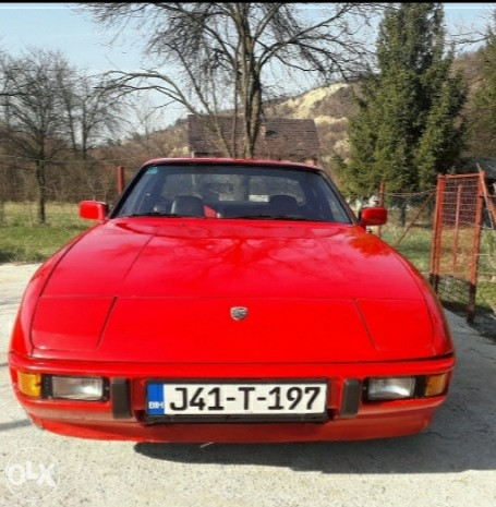 Porsche 924