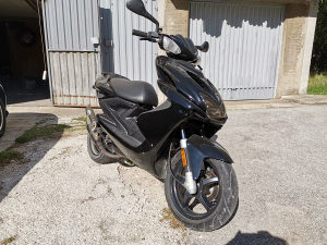 Yamaha Aerox 50 skuter