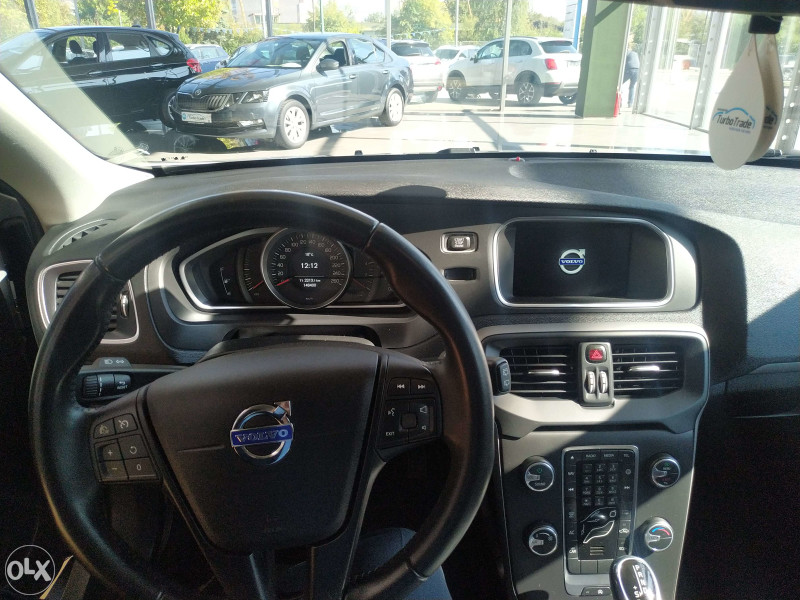 VOLVO V40 2.0 D2 POWERSHIFT